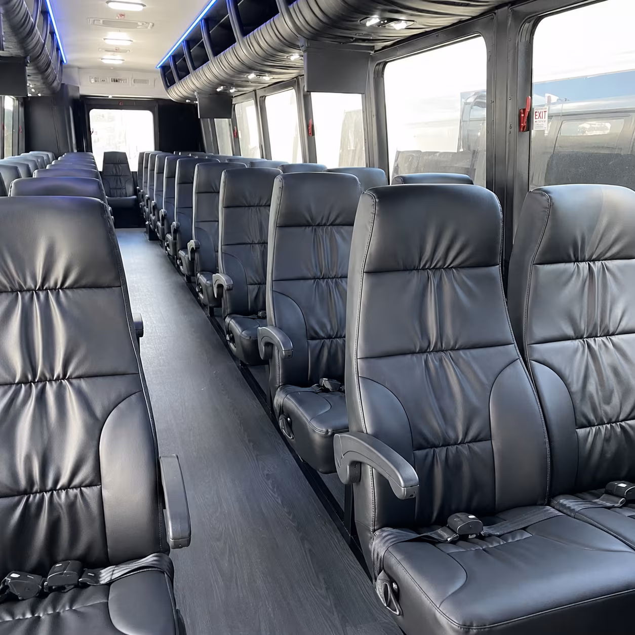 bus rentals for hockey tournaments amateur leagues and team travel in royal oak