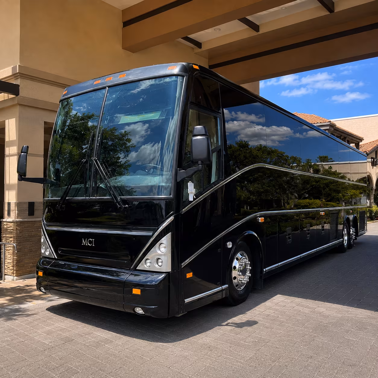 bus rentals for royal oak employers running seasonal or event based groups