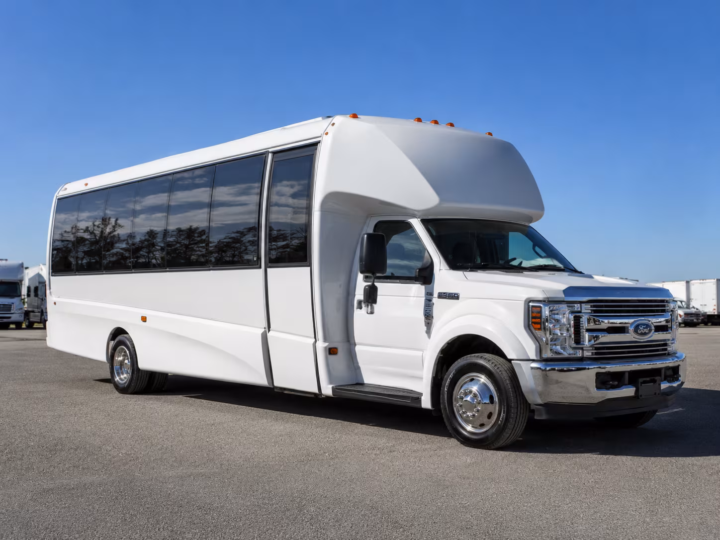 corporate shuttle buses and employee transportation in royal oak