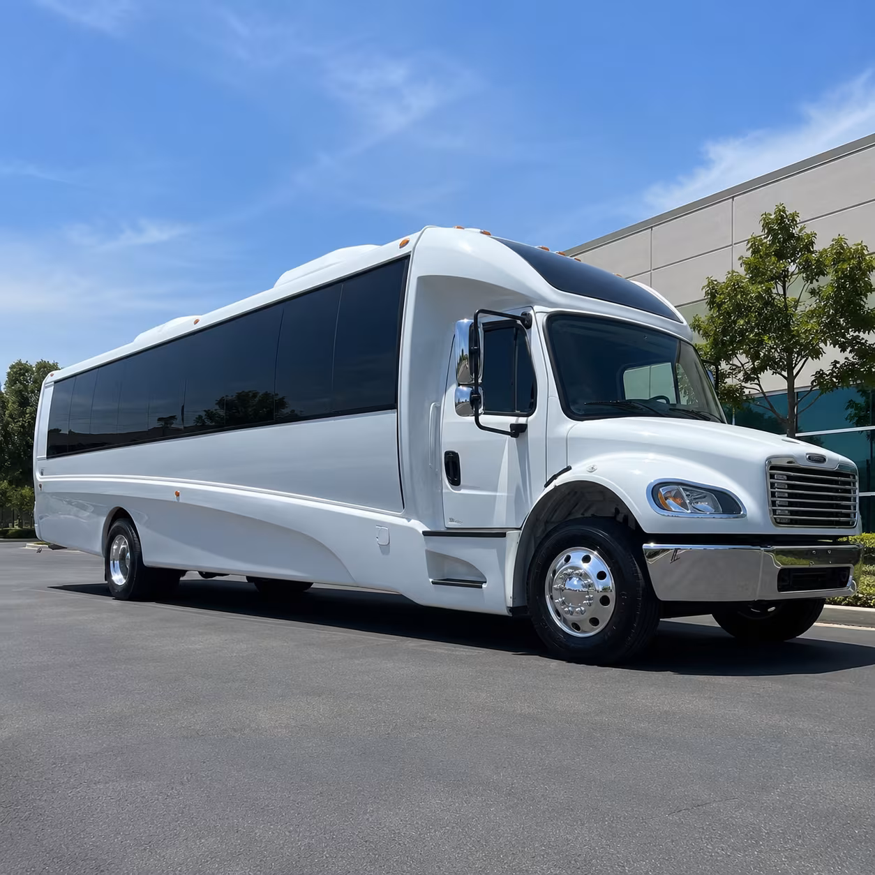 royal oak 18 passenger minibus