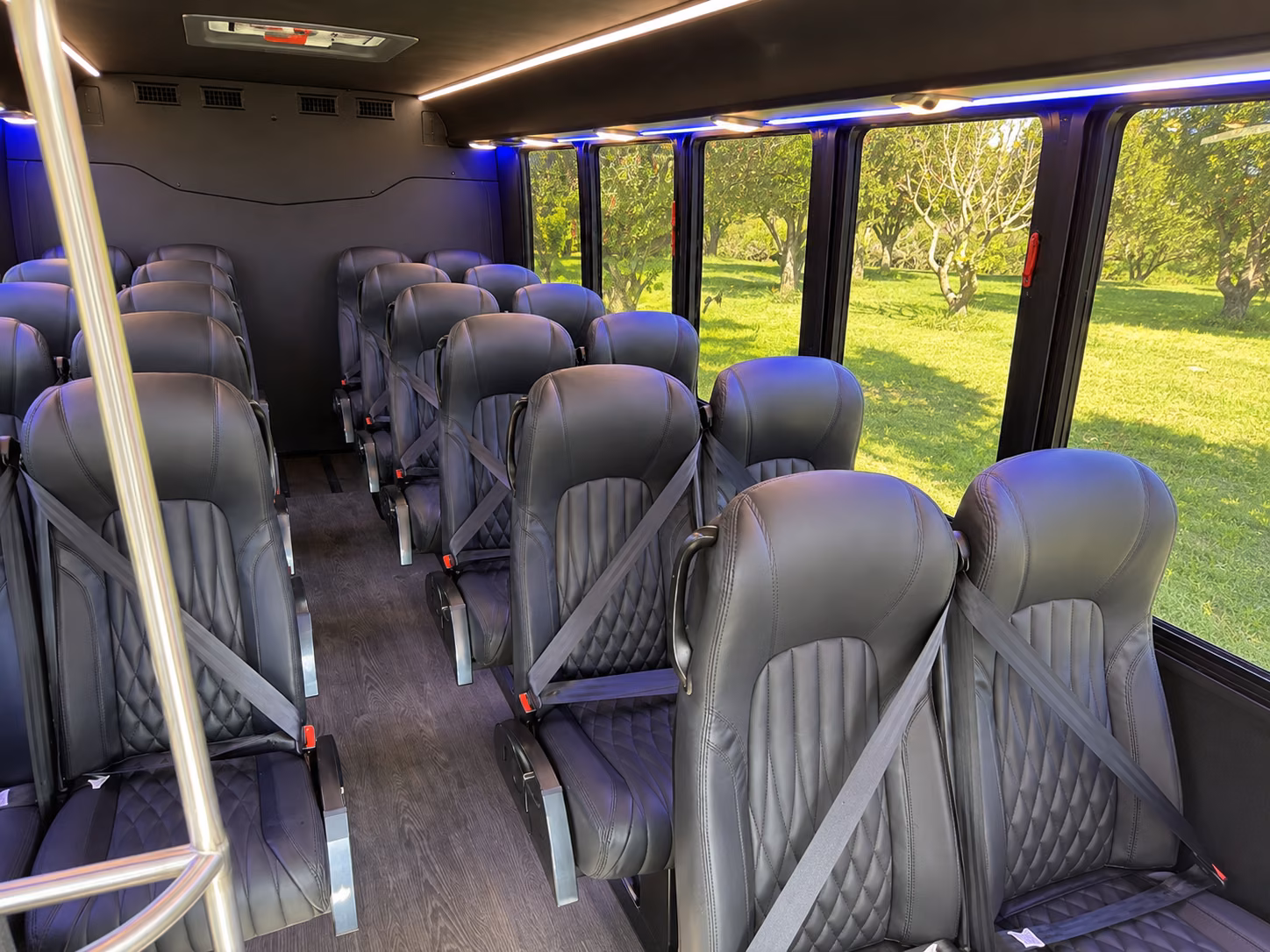 royal oak 20 passenger minibus interior