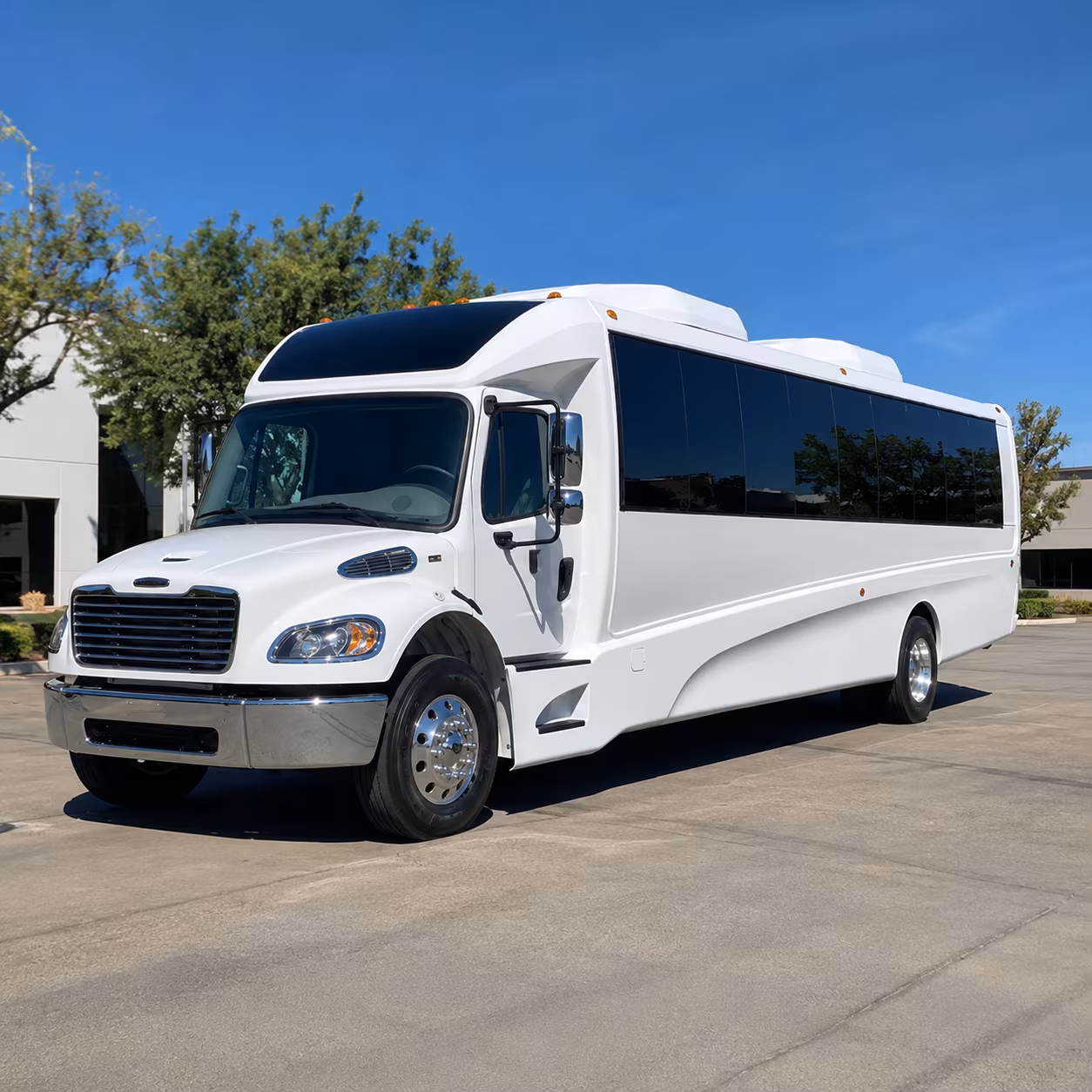 royal oak 30 passenger minibus