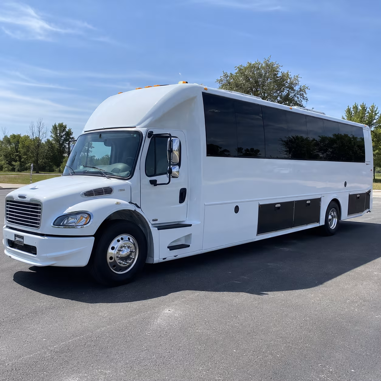 royal oak 40 passenger party bus