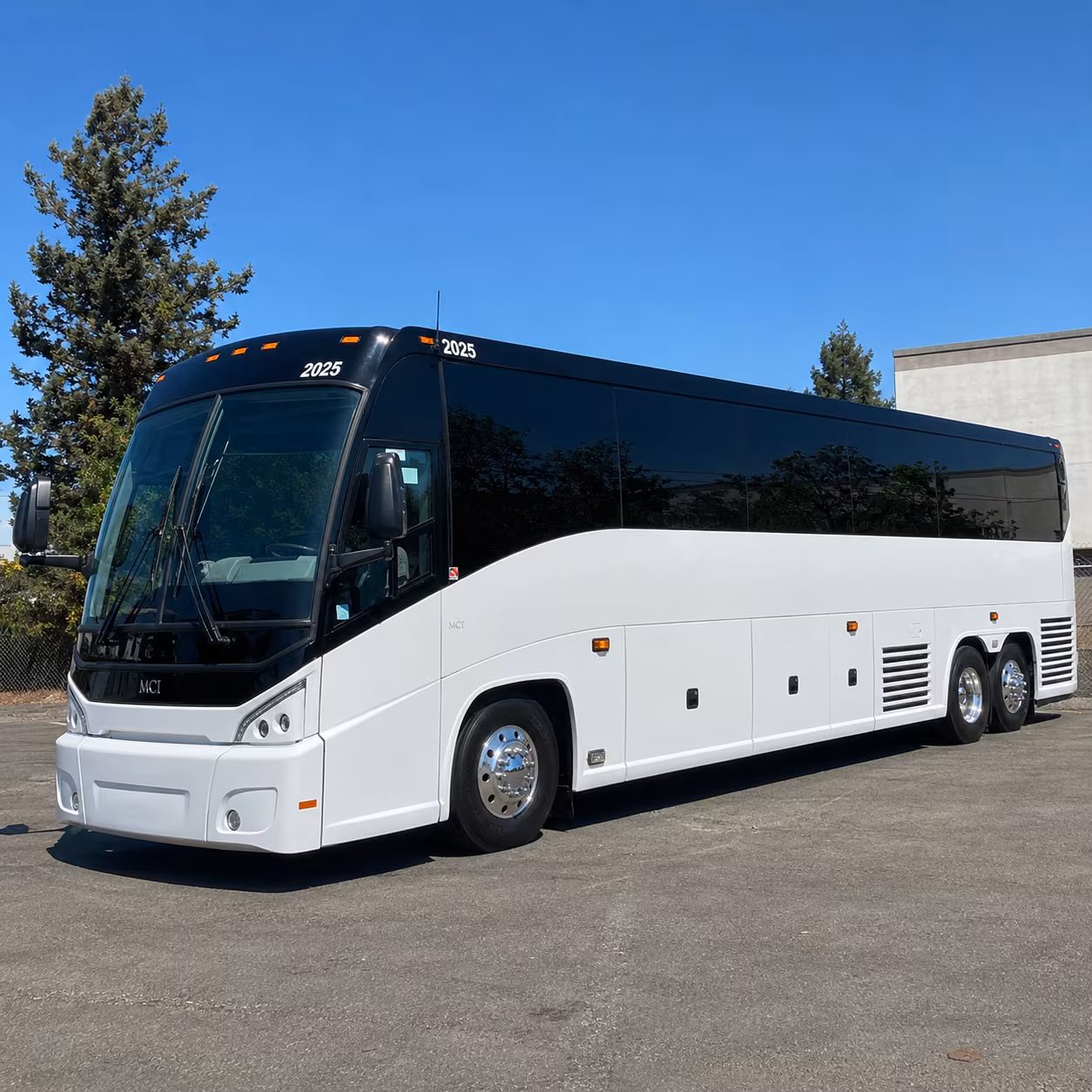 royal oak group hotel shuttles and airport connection runs