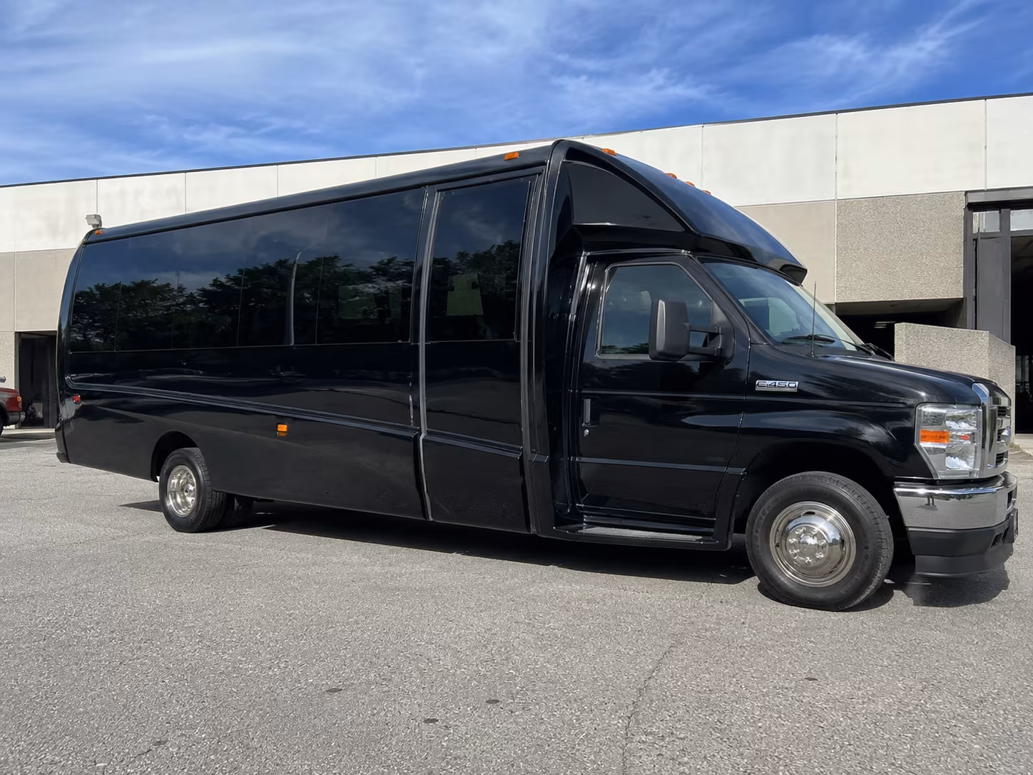 senior member shuttle buses for royal oak faith communities